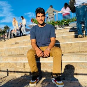 Meet your Posher, Fernando